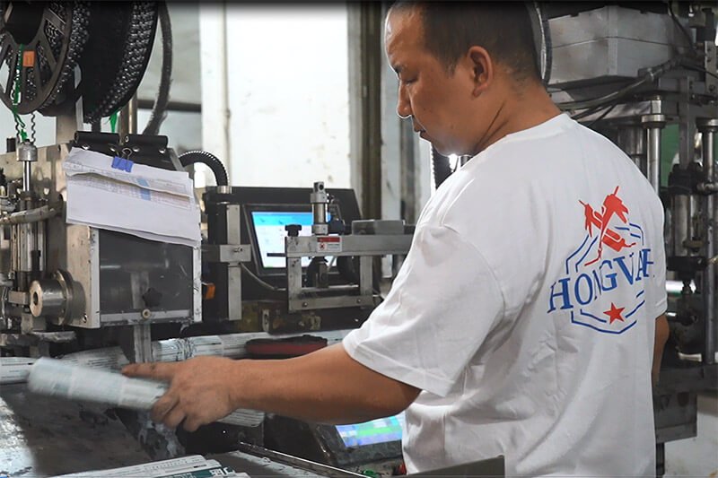 hongwah silicone sealant factory (17)